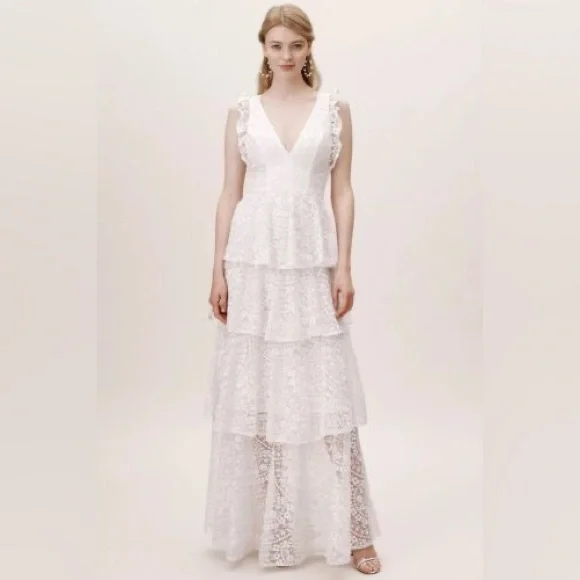 ml Monique Lhuillier Sleeveless Floral Embroidered Tiered Mesh Gown, White, Women's, 10, Sleeveless Gowns